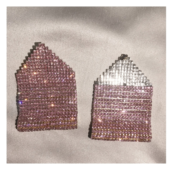 💗5⭐ Rated- Pink Rhinestone Statement Earrings - Picture 4 of 5